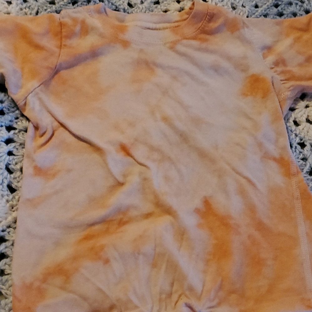 Orange tie dye (free with purchase)